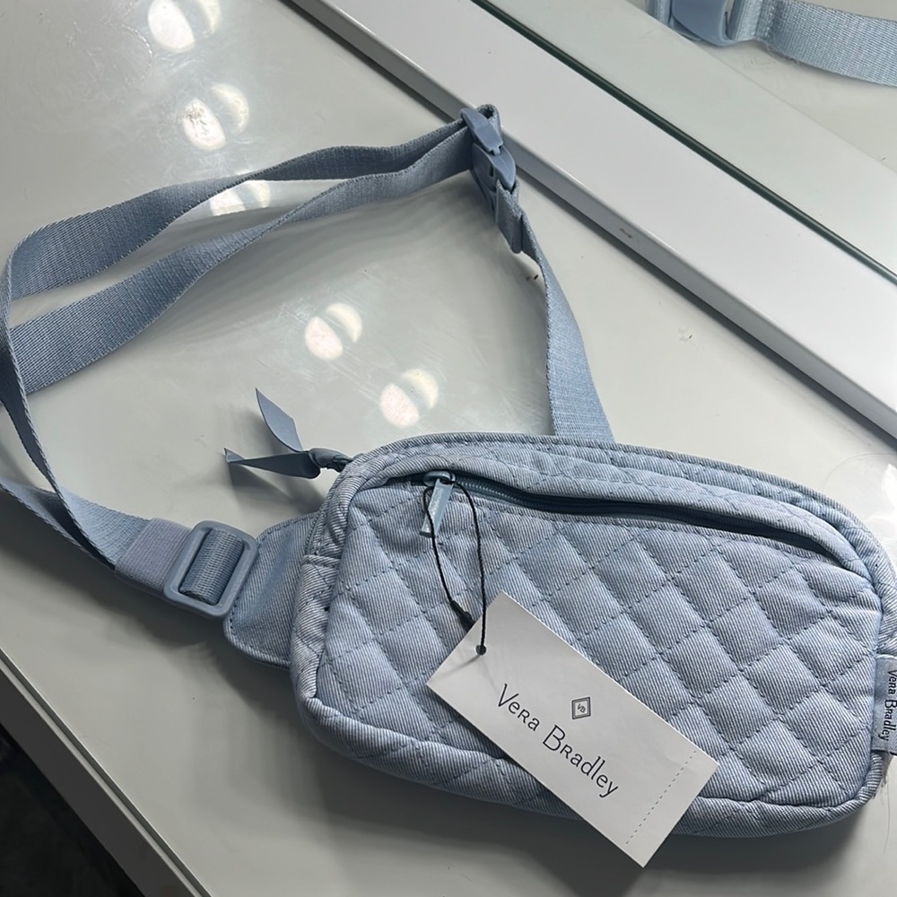 NWT Very Bradley body bag